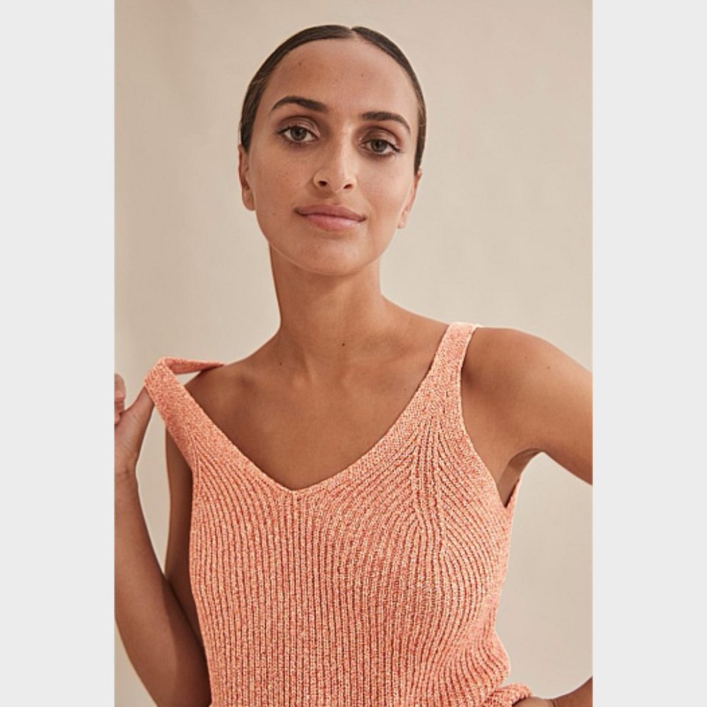 SOLD Country Road Orange Multi Knit Tank Top Size L Sleeveless V Neck Casual - Picture 1 of 13
